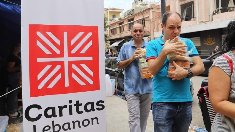 C Ritas L Bano Pide La Paz Y Se Prepara Para Acoger A Los Refugiados