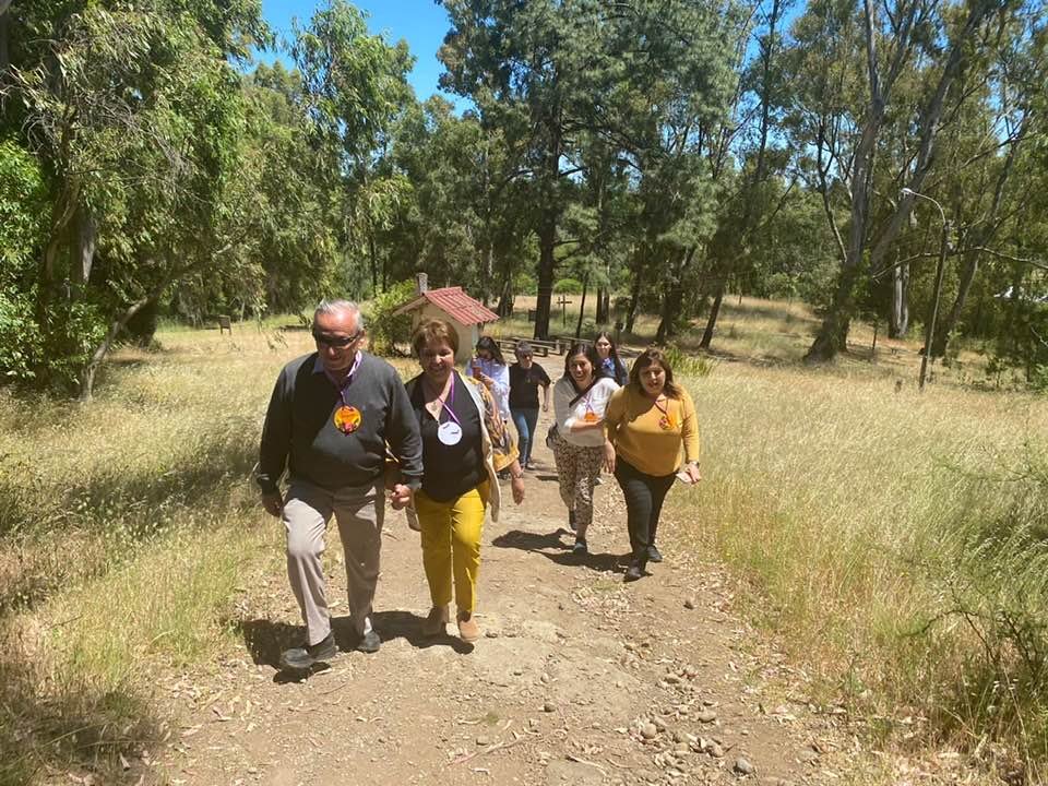 Coro Emmanuel de Bulnes participa en un retiro diocesano en Chillán